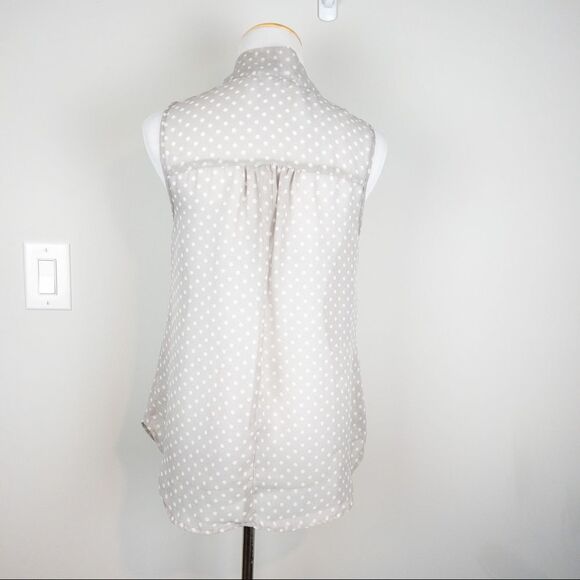 Daniel Rainn Grey Polka Dot Neck Tie Sleeveless Blouse Size Small Sheer Neutral - Picture 5 of 8